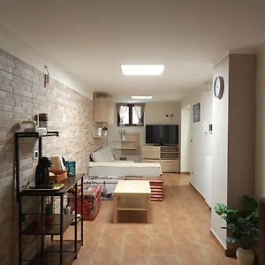 Casa Alessia Appartamento Aeroporto di Catania Fontana Rossa